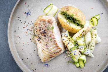 CHERNE-MARINADO-EN-SALSA-DE-SOJA-CON-PAPAS